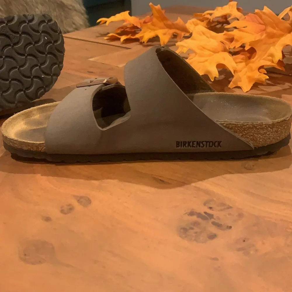 Size 40 Birkenstock - Picture 7 of 12